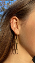 Load image into Gallery viewer, „Maja“ Earring
